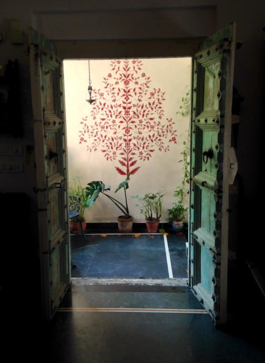 Chhoti Haveli Bed and Breakfast Nueva Delhi Exterior foto